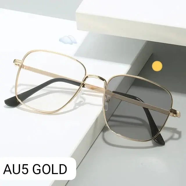 Photochromic Square Metal Frame Glasses – Modern & Lightweight