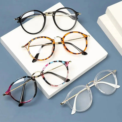 Photochromic Classic Round Glasses – Sleek & Modern Design