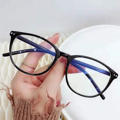 VistaCharm – Lightweight Glasses with Blue Light Protection